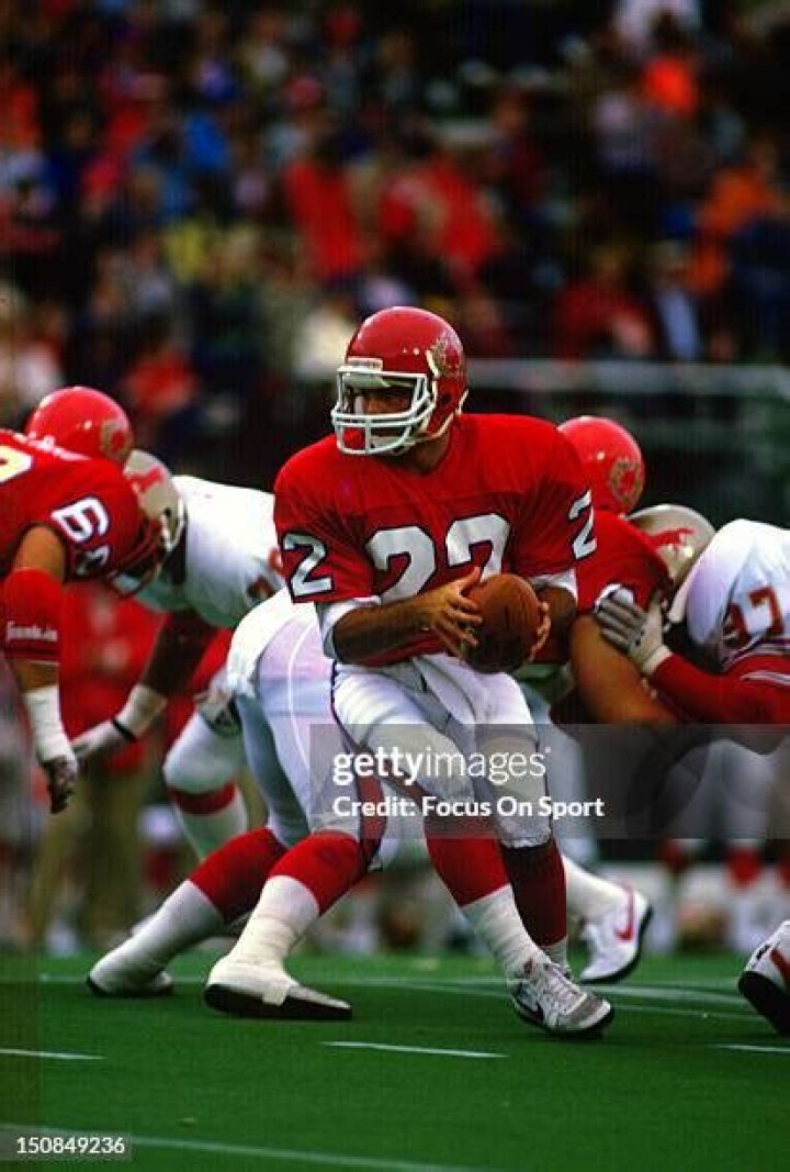 Doug Flutie: Uncovering the Quarterback's Physical Attributes
