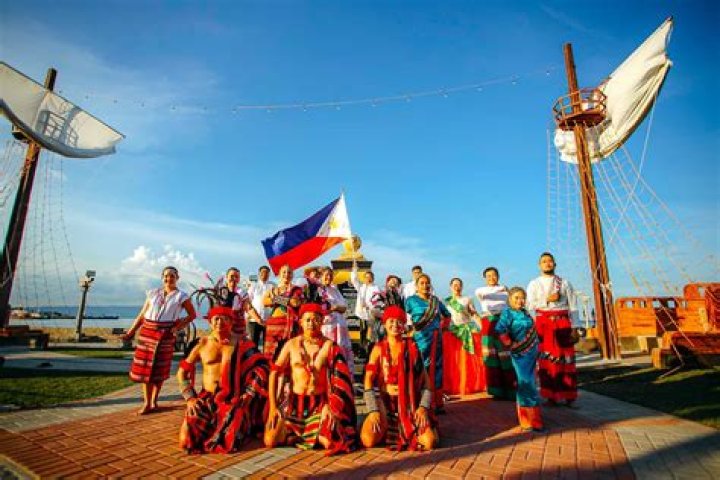 Exploring the Vibrant World of Pinay: Culture, Identity, and Achievements