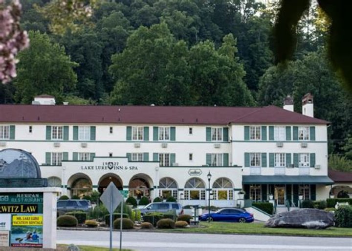 Lake Lure Inn: A Serene Escape in the Heart of North Carolina
