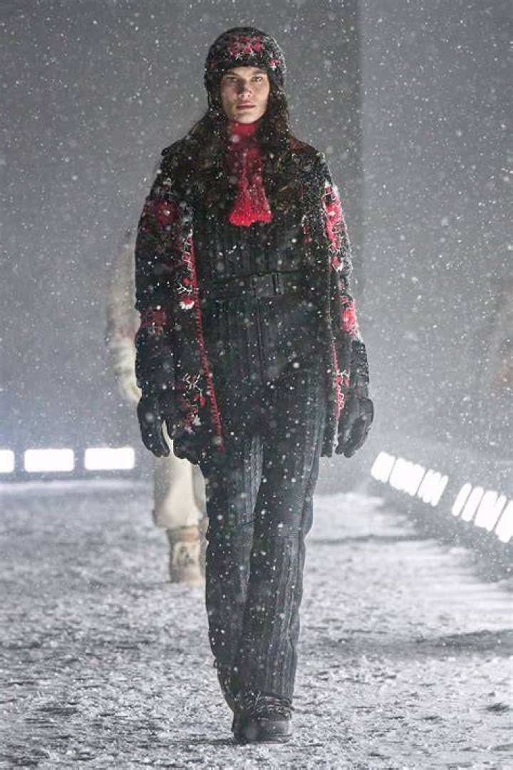 Moncler Grenoble FW25 Collection Unveiled at Courchevel