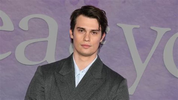 Nicholas Galitzine Modeling: The Rise of a Modern-Day Icon