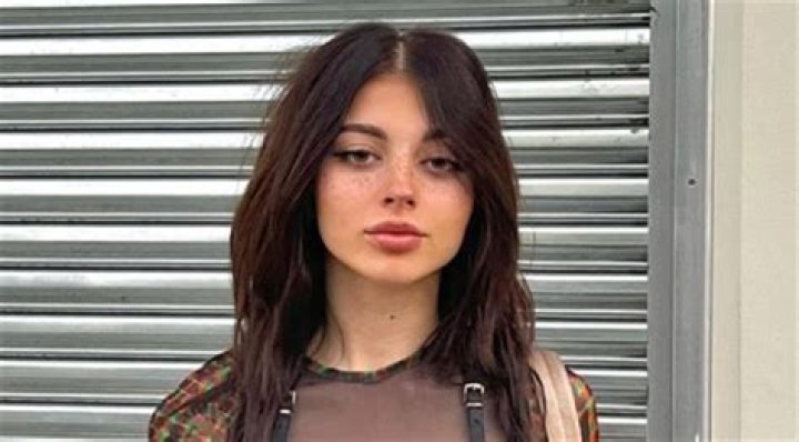 Noemiexlili: The Rising Star in the Digital Era